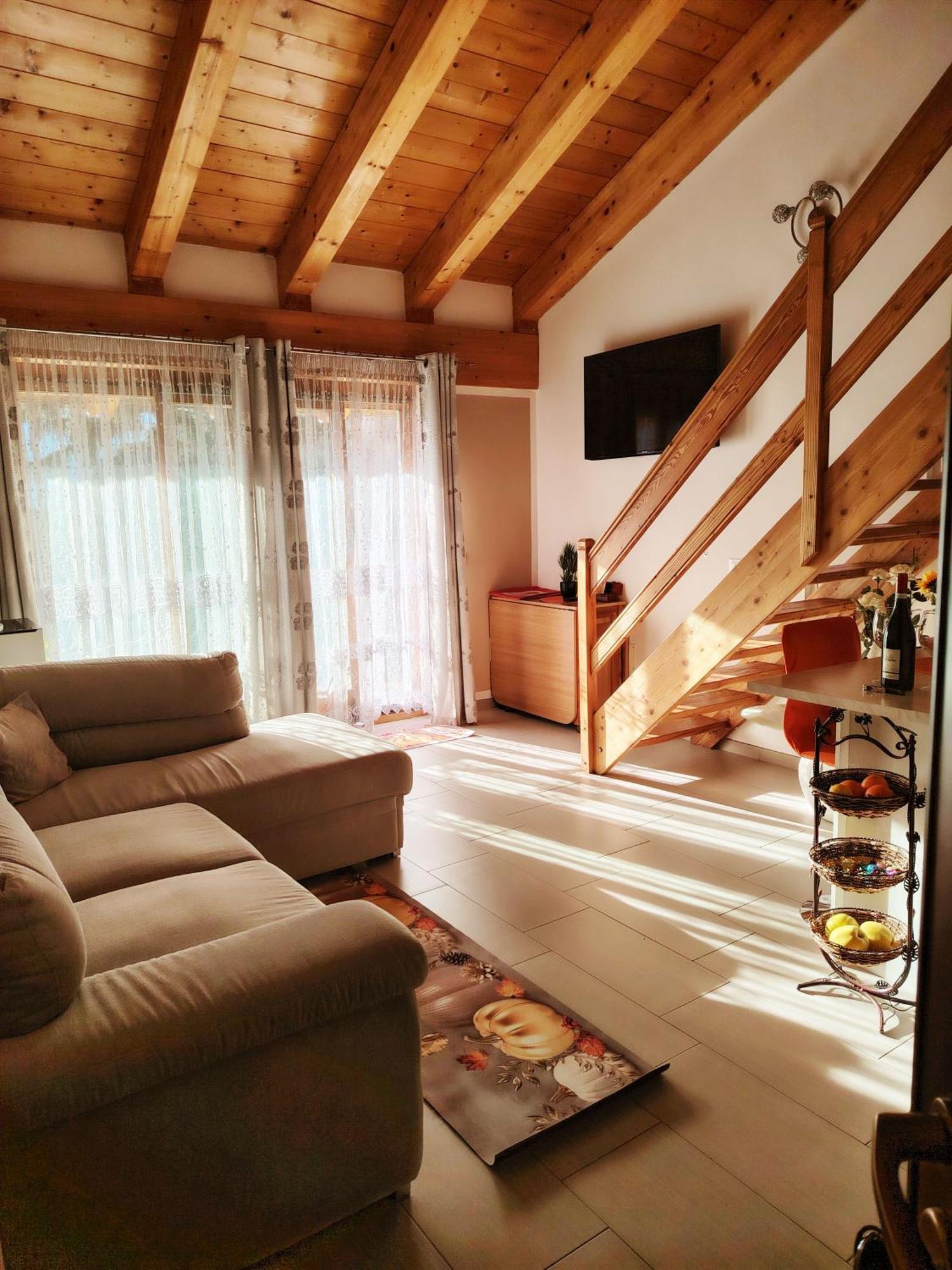 La Villa Gialla Aosta Exterior photo